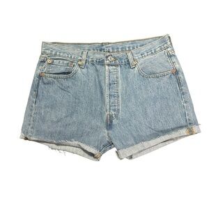 Levi’s short size 36